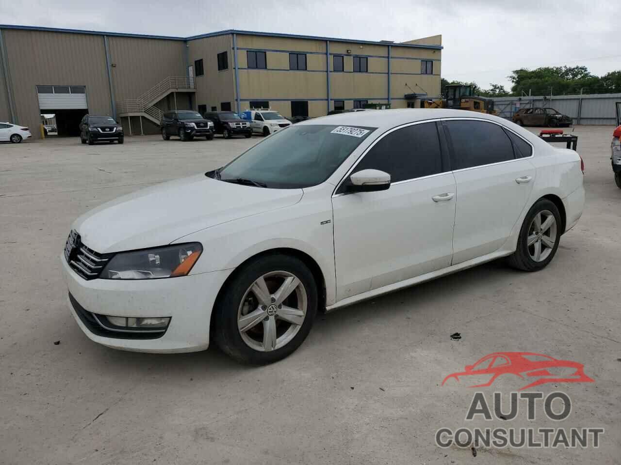 VOLKSWAGEN PASSAT 2015 - 1VWAT7A37FC101716