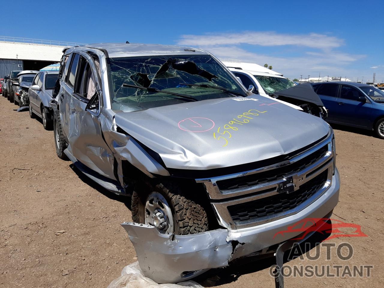 CHEVROLET TAHOE 2016 - 1GNSKFEC5GR433870