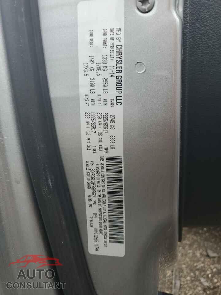 DODGE CARAVAN 2015 - 2C4RDGEG8FR607627