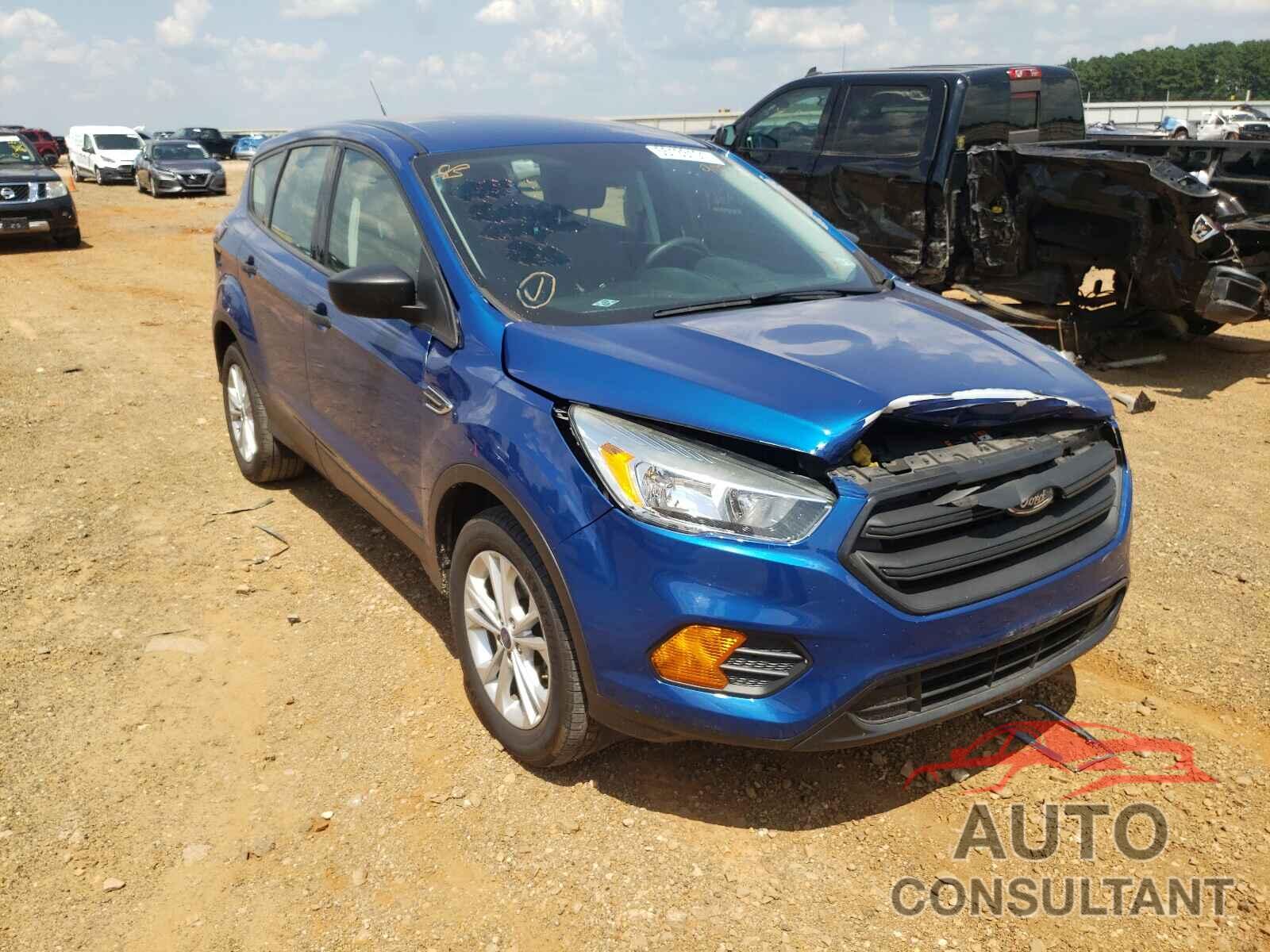 FORD ESCAPE 2017 - 1FMCU0F70HUA19007