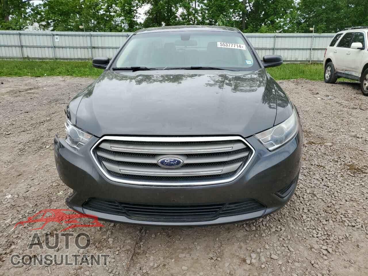FORD TAURUS 2019 - 1FAHP2D86KG100968