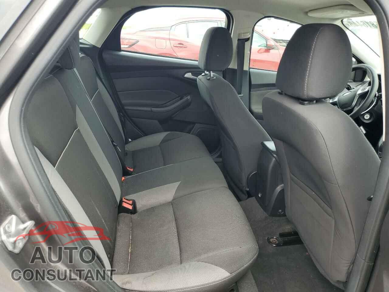 FORD FOCUS 2014 - 1FADP3K26EL346515