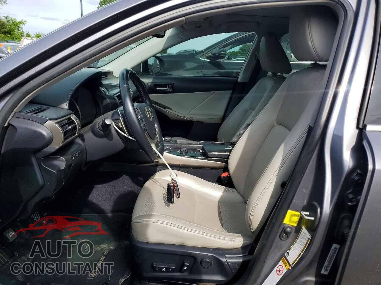 LEXUS IS 2014 - JTHBF1D22E5019134