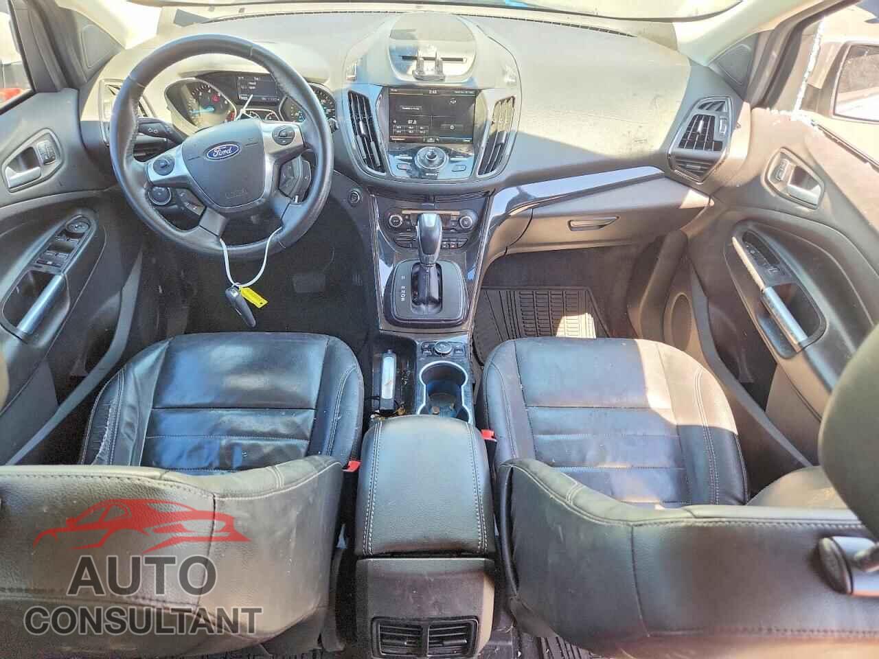 FORD ESCAPE 2014 - 1FMCU0J99EUE38882