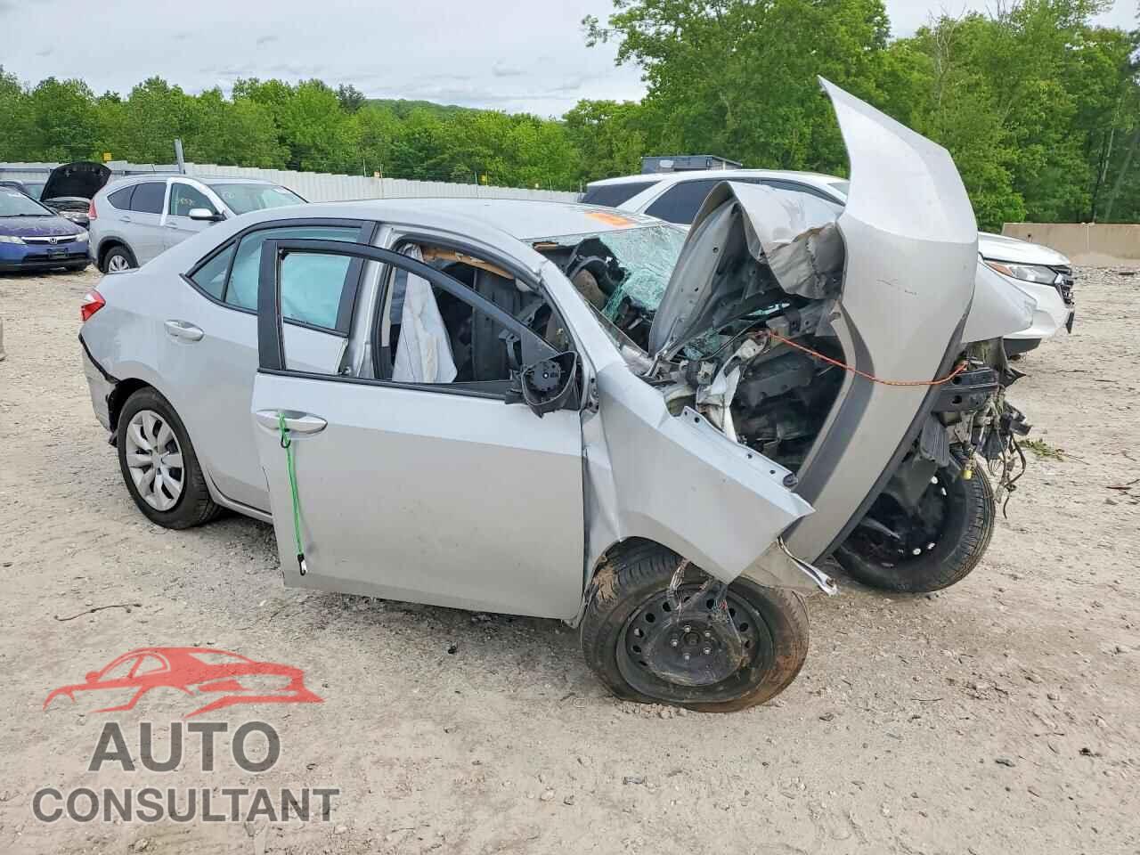 TOYOTA COROLLA 2014 - 2T1BURHEXEC196012