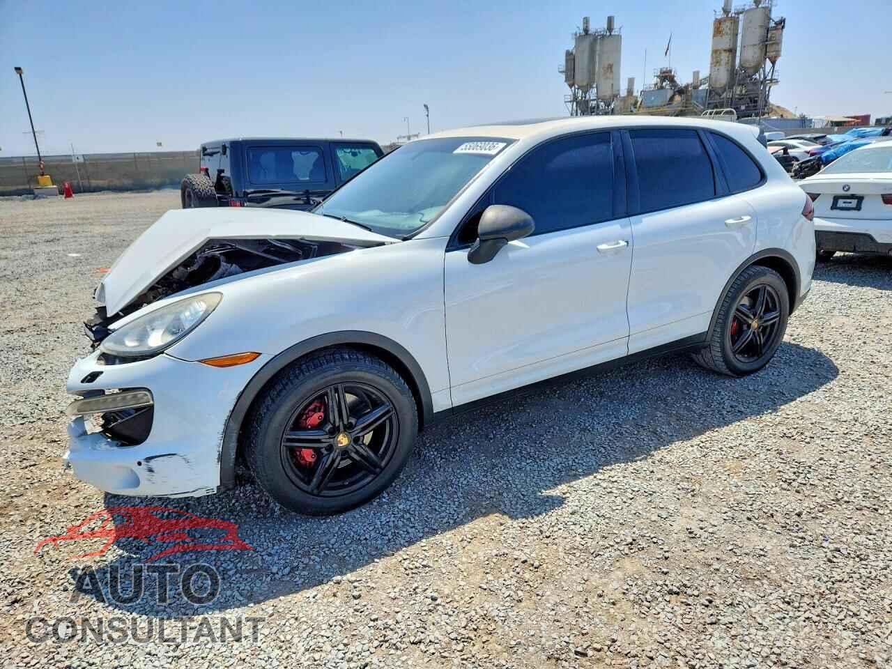 PORSCHE CAYENNE 2014 - WP1AE2A23ELA51210