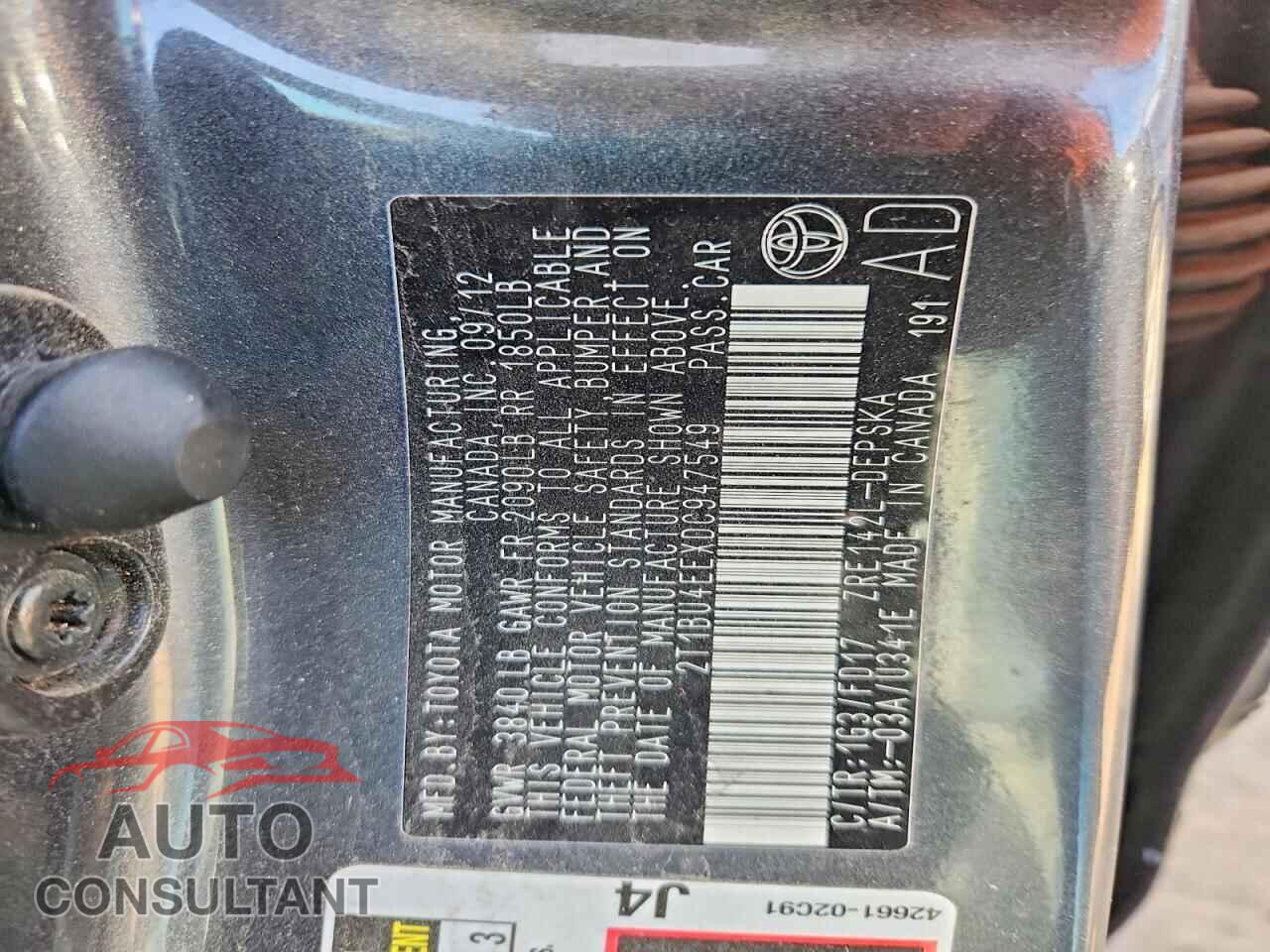 TOYOTA COROLLA 2013 - 2T1BU4EEXDC947549