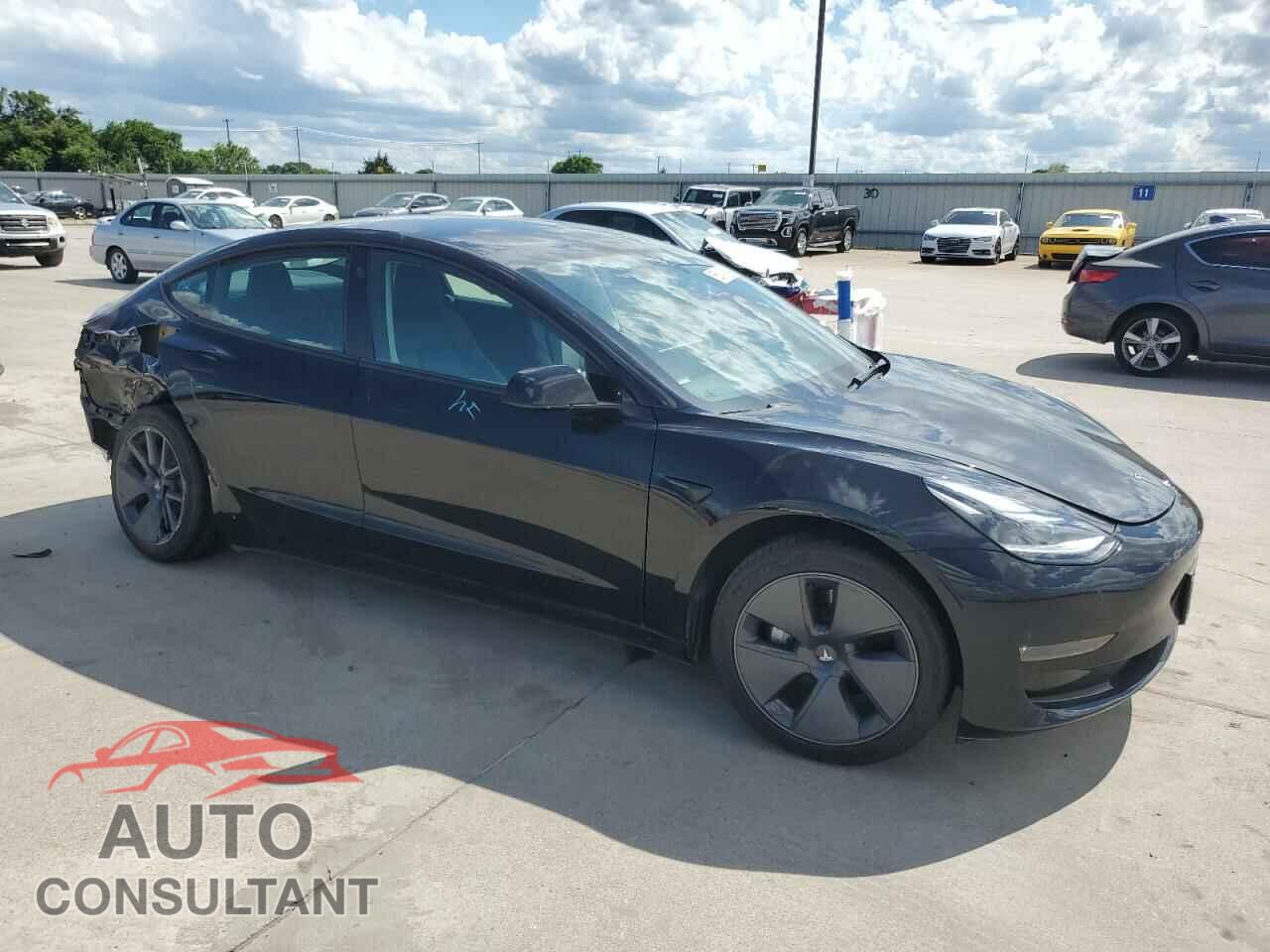 TESLA MODEL 3 2022 - 5YJ3E1EB5NF239955