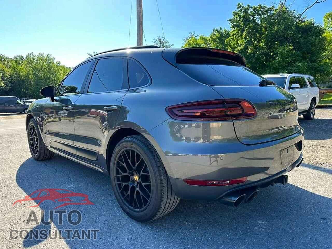 PORSCHE MACAN 2018 - WP1AG2A59JLB62102