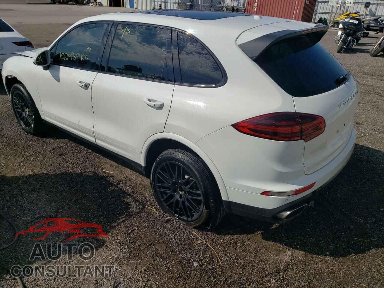 PORSCHE CAYENNE 2016 - WP1AA2A26GKA14964