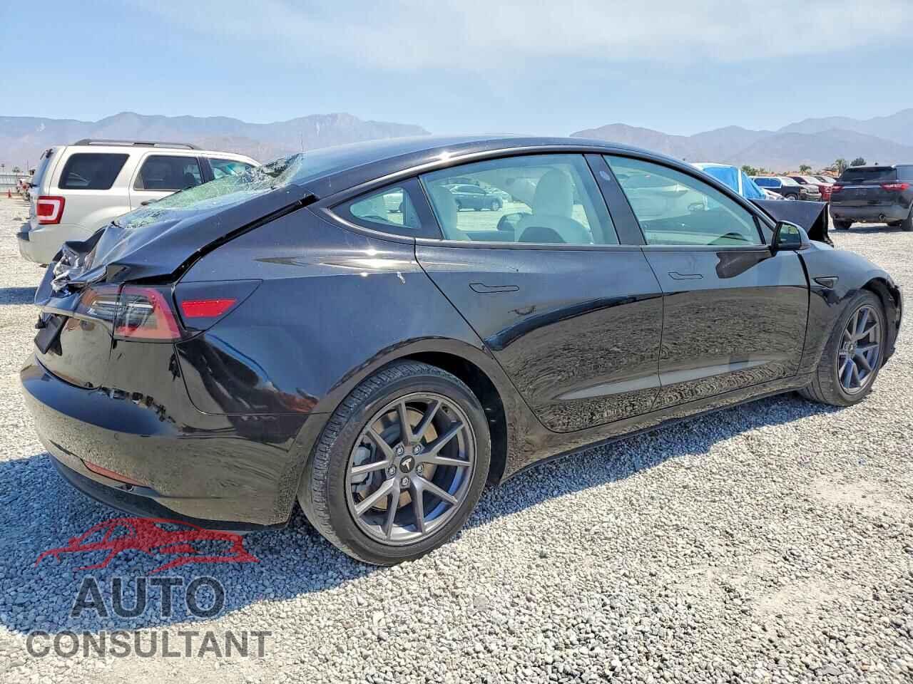 TESLA MODEL 3 2022 - 5YJ3E1EA6NF330031