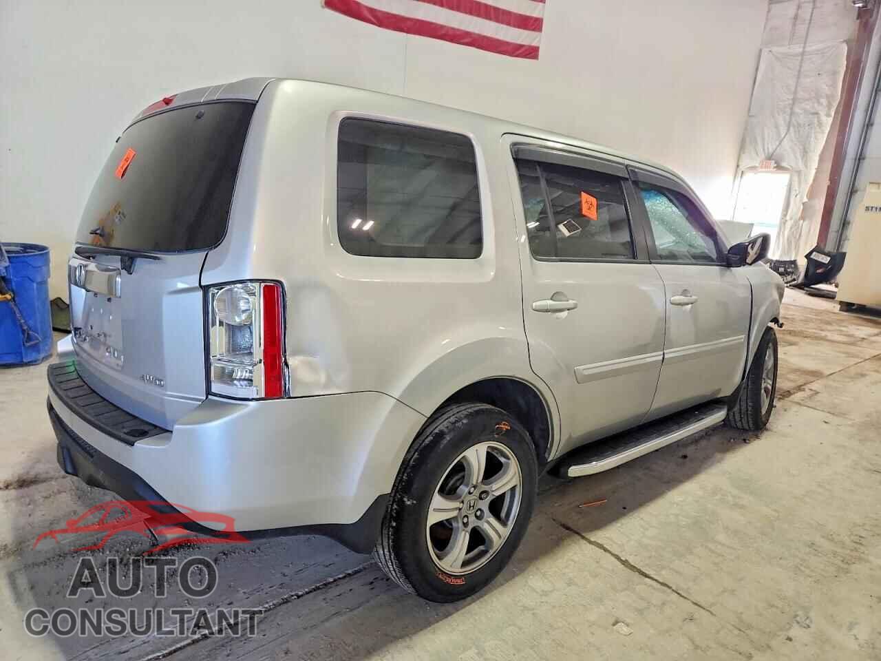 HONDA PILOT 2013 - 5FNYF4H57DB063175
