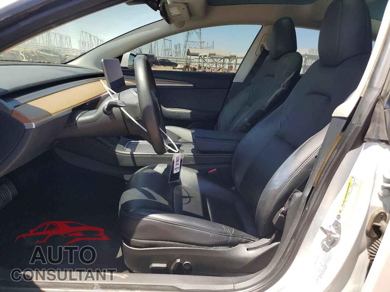 TESLA MODEL 3 2023 - 5YJ3E1EA2PF688939