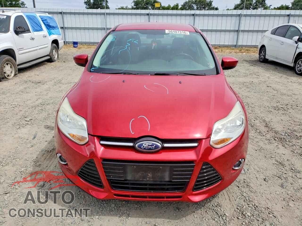 FORD FOCUS 2012 - 1FAHP3F21CL386526