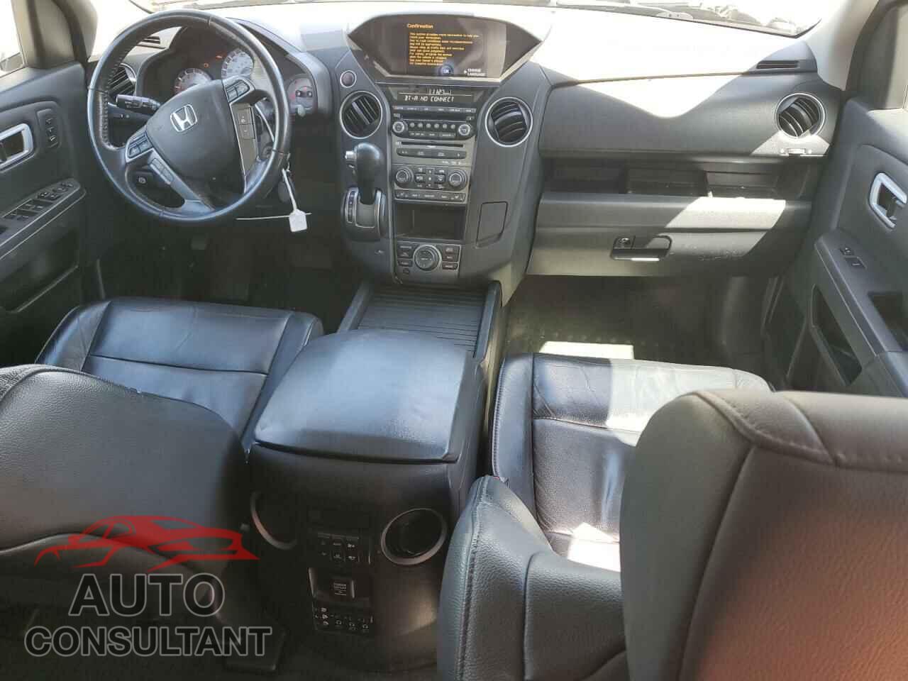 HONDA PILOT 2014 - 5FNYF4H97EB032562