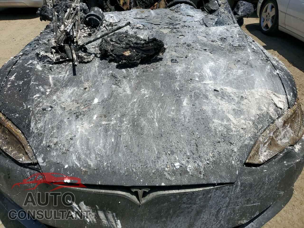 TESLA MODEL S 2017 - 5YJSA1E26HF190843
