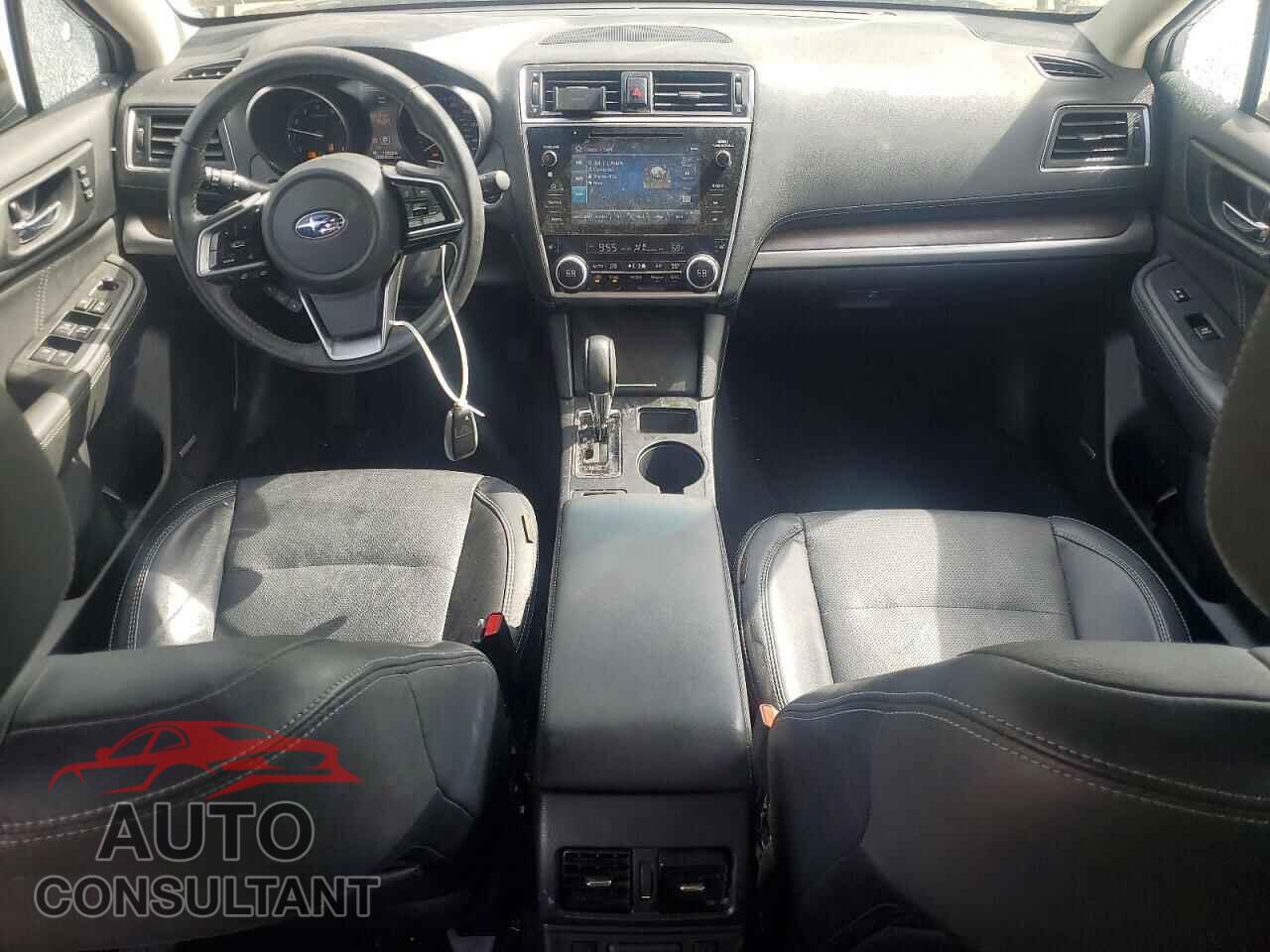 SUBARU OUTBACK 2018 - 4S4BSANCXJ3334687