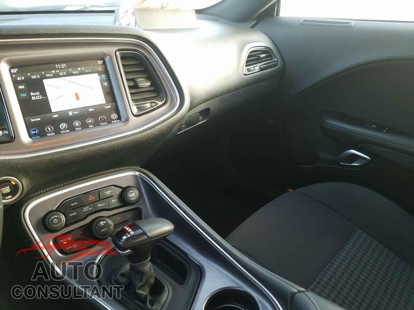 DODGE CHALLENGER 2018 - 2C3CDZFJXJH228076