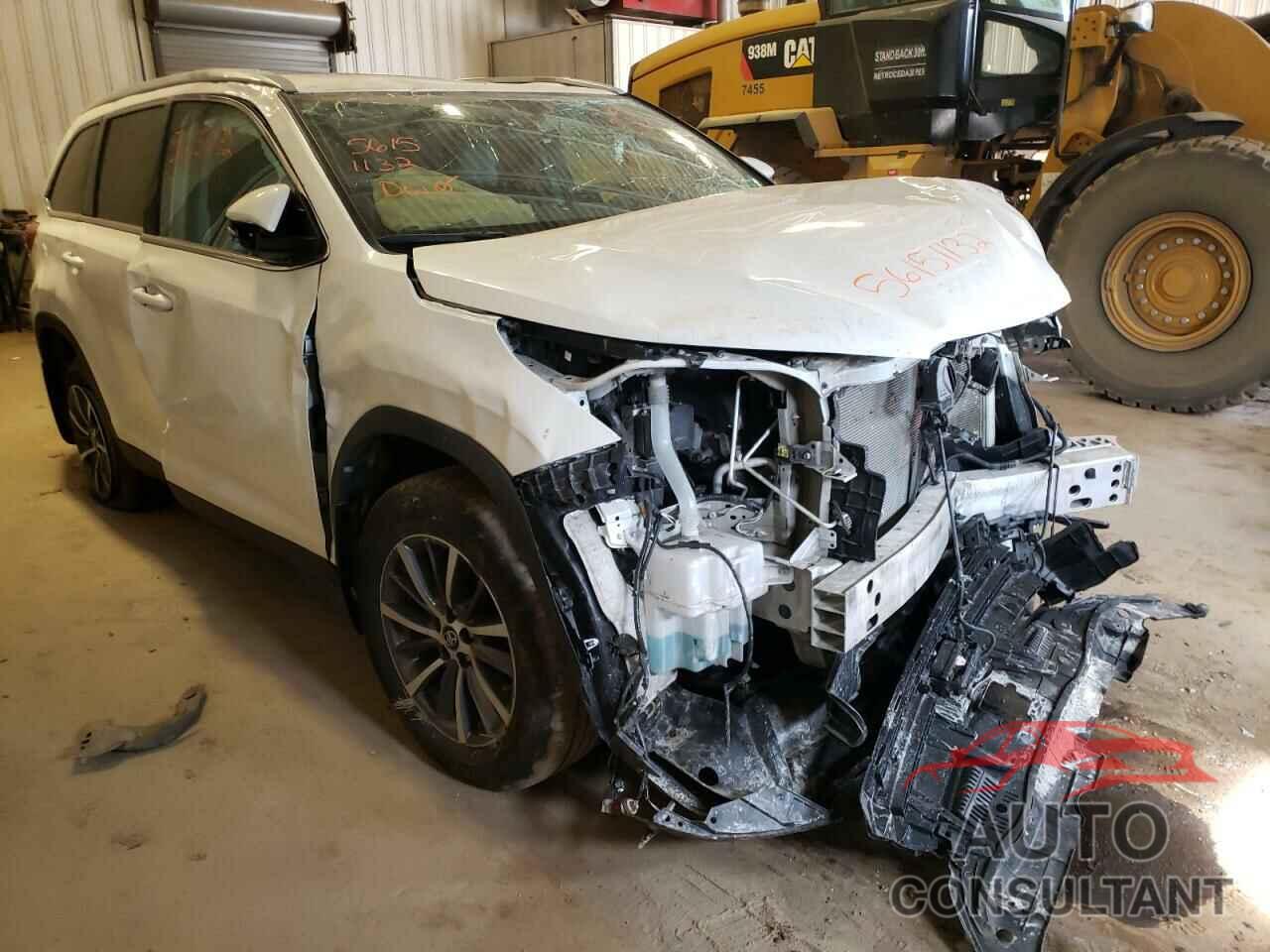 TOYOTA HIGHLANDER 2019 - 5TDJZRFH4KS598623