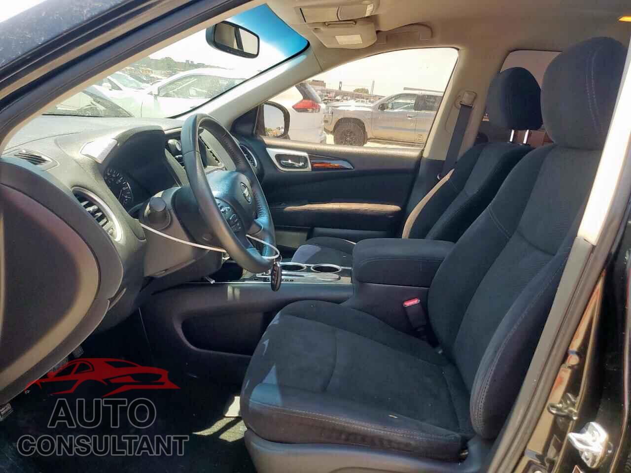 NISSAN PATHFINDER 2015 - 5N1AR2MNXFC672100