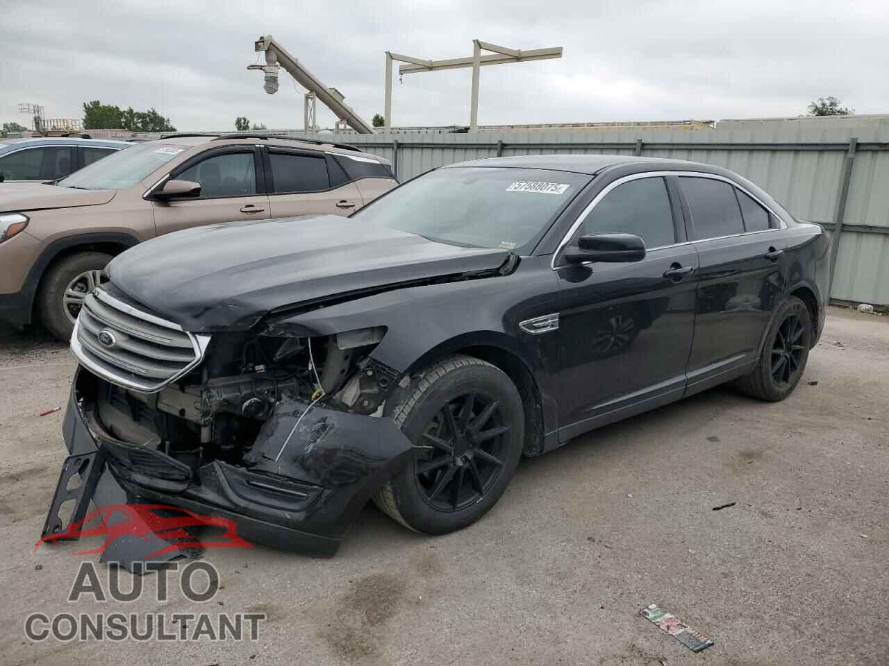 FORD TAURUS 2013 - 1FAHP2E83DG207848