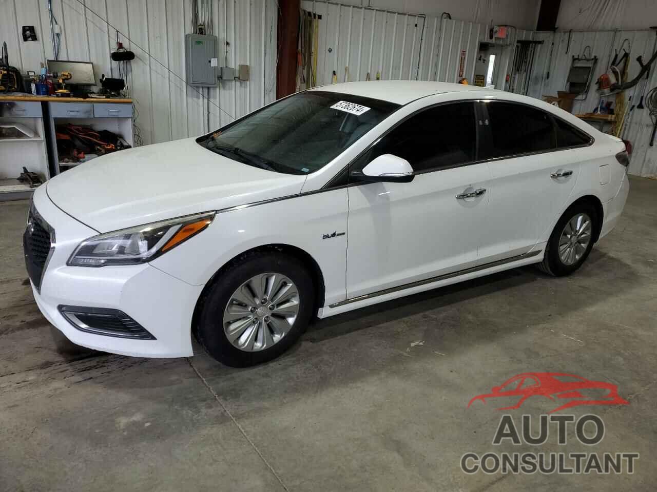 HYUNDAI SONATA 2016 - KMHE24L13GA036115