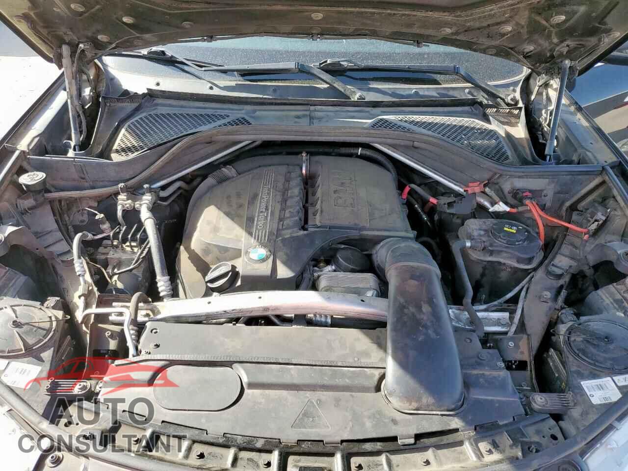 BMW X5 2014 - 5UXKR0C59E0K47920