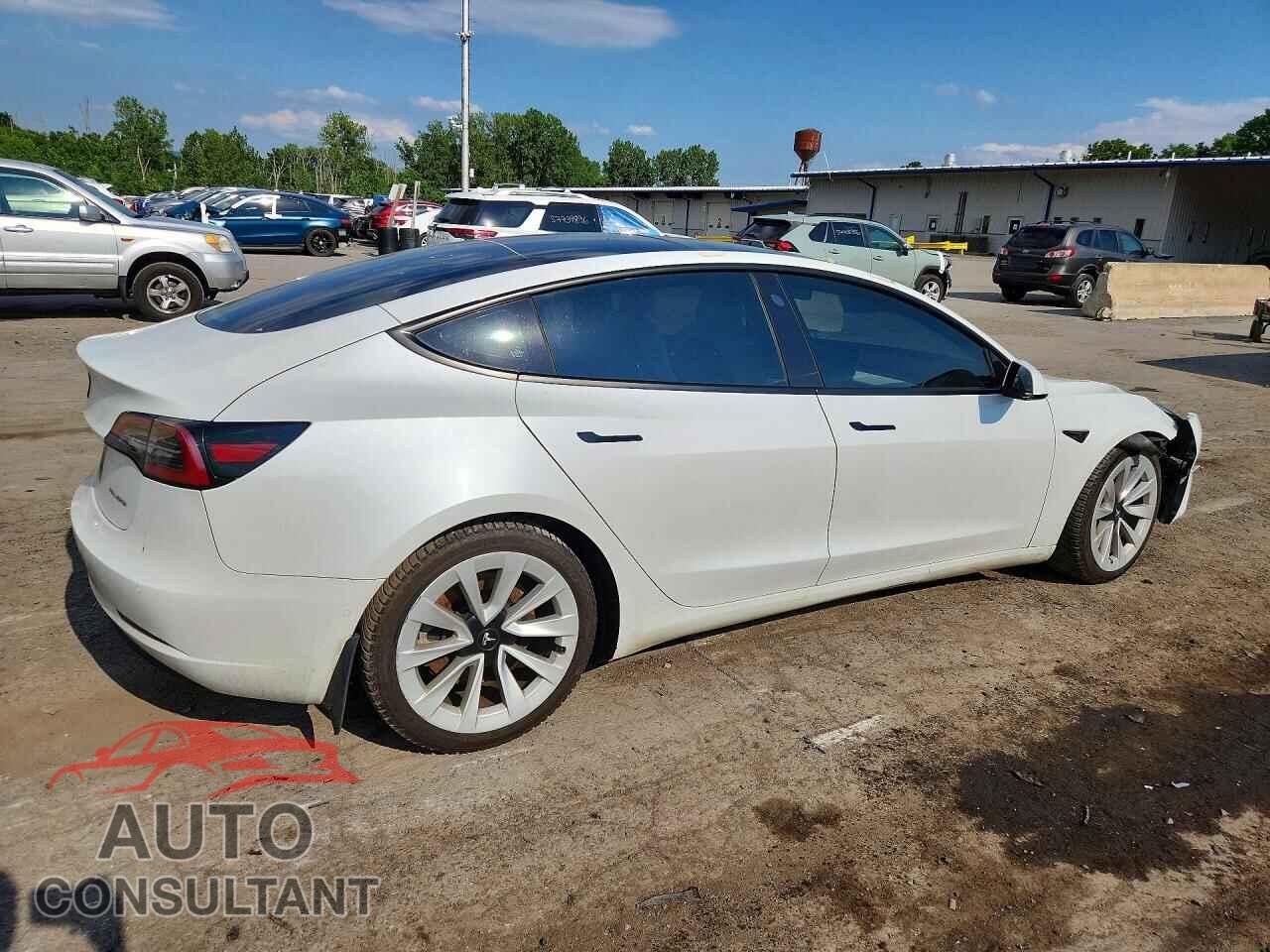 TESLA MODEL 3 2021 - 5YJ3E1EB7MF047435
