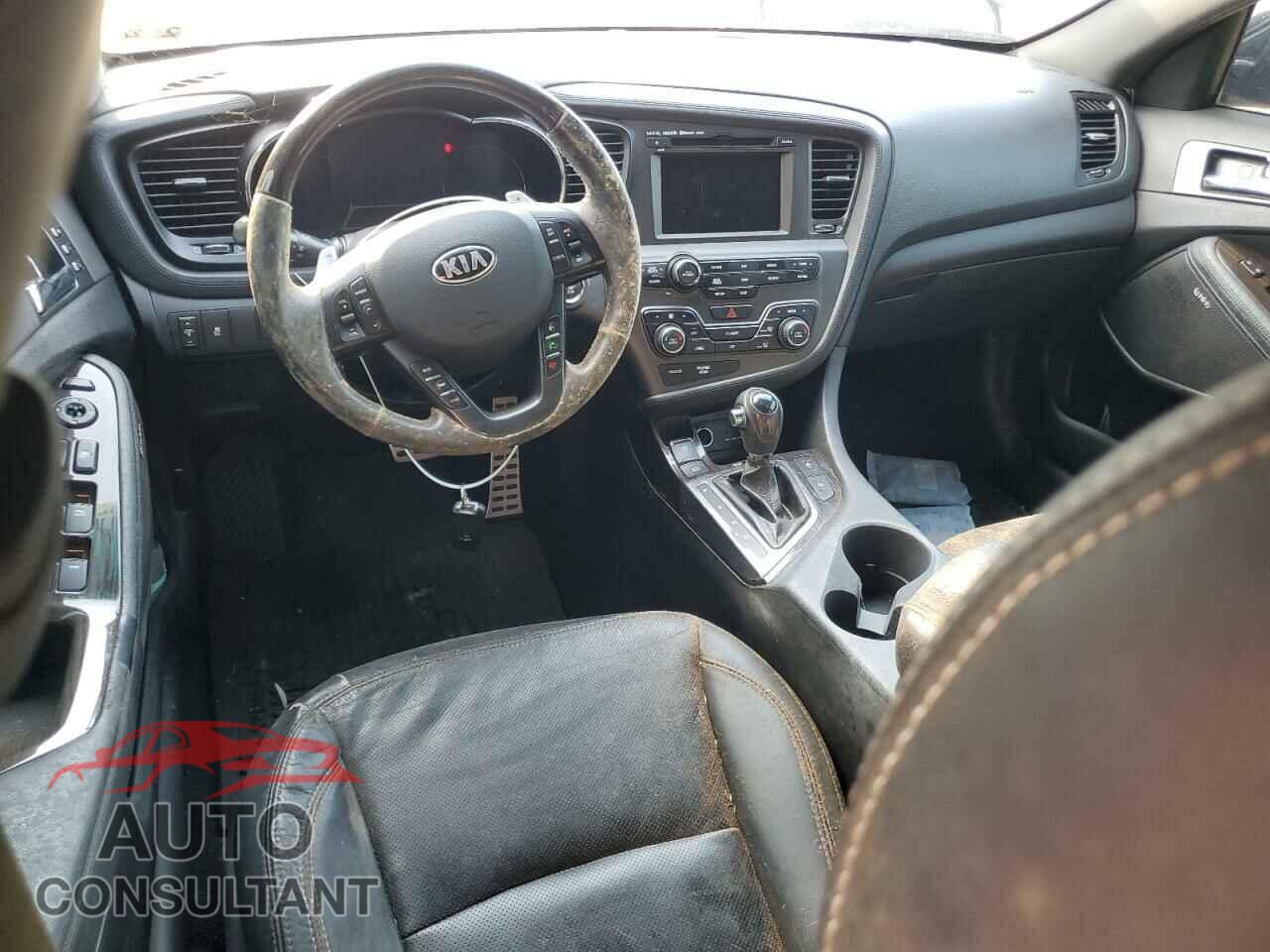 KIA OPTIMA 2013 - 5XXGR4A65DG097828