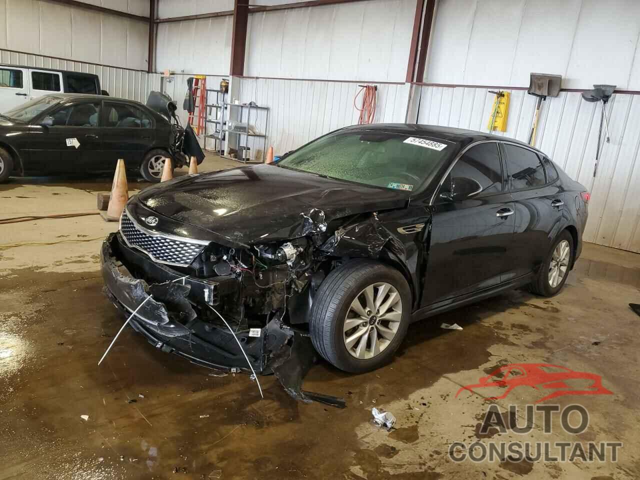 KIA OPTIMA 2018 - 5XXGT4L33JG240792