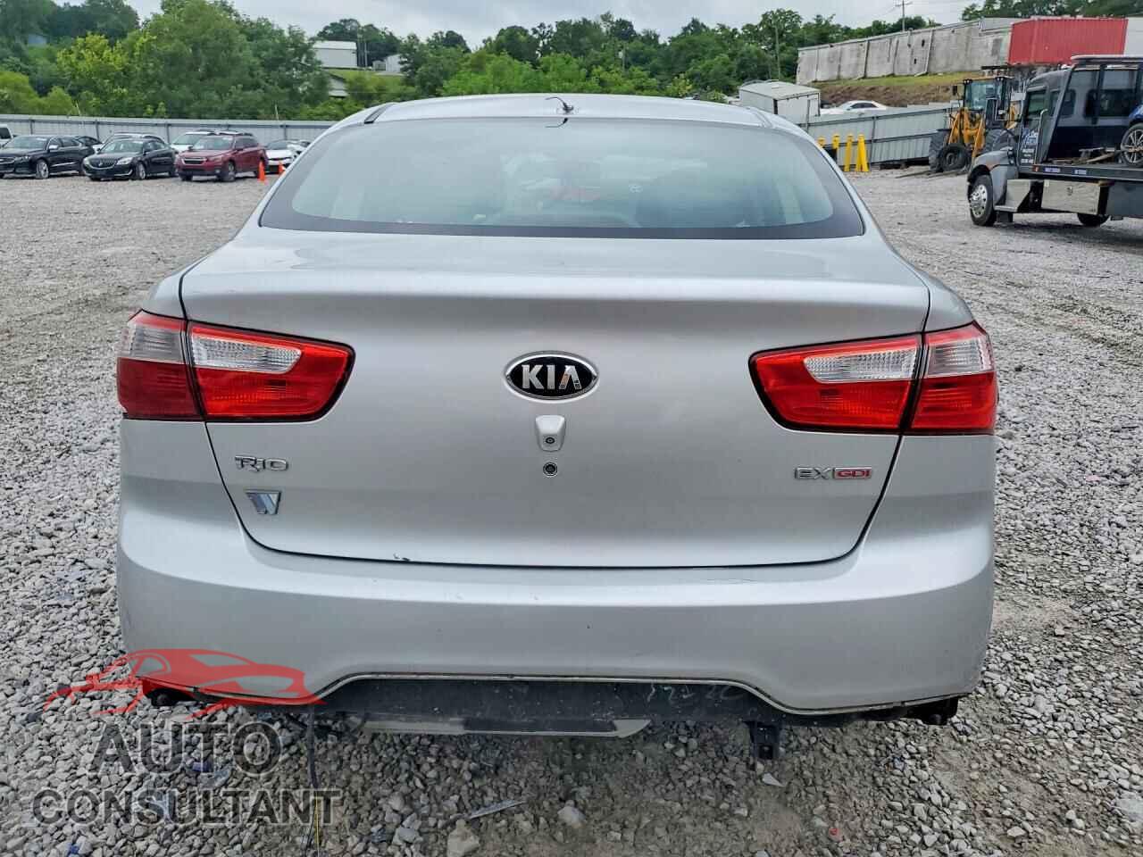 KIA RIO 2013 - KNADN4A32D6201529