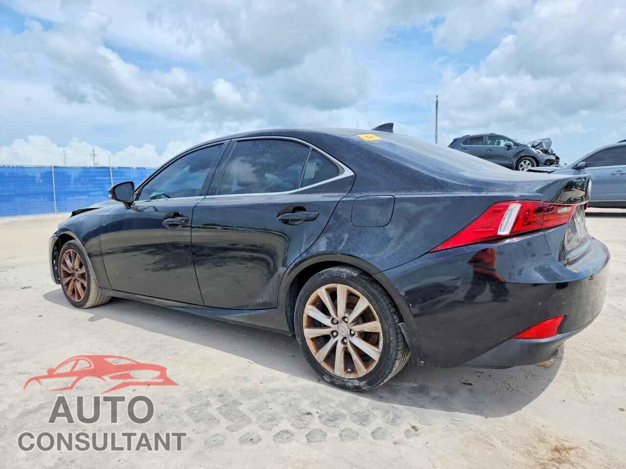LEXUS IS 2016 - JTHBA1D2XG5028407