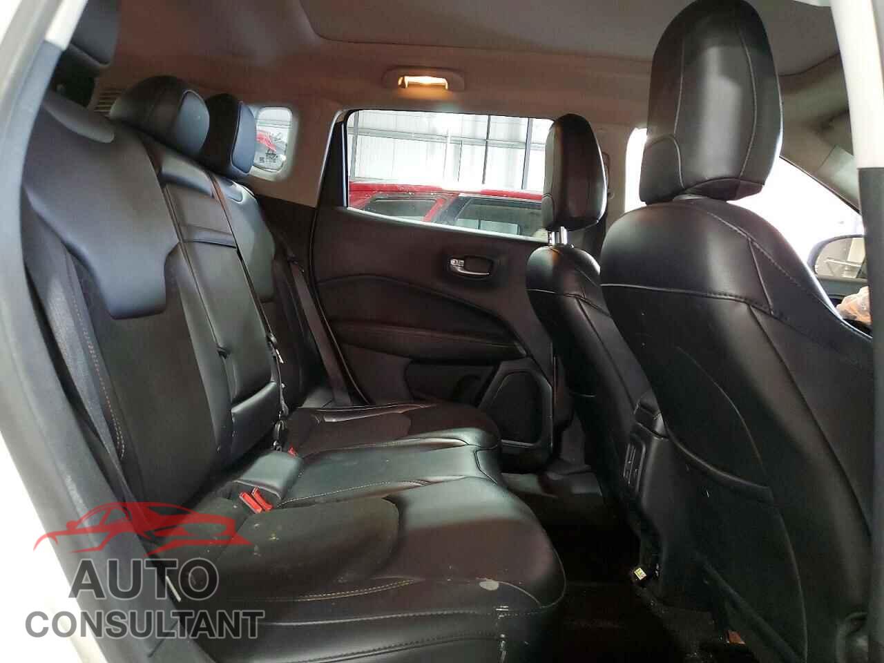 JEEP COMPASS 2017 - 3C4NJDBB9HT646774