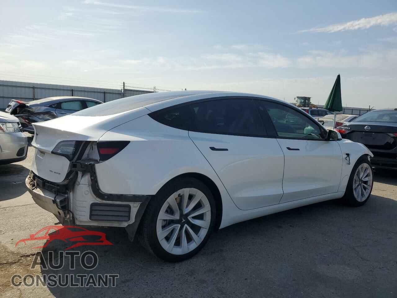 TESLA MODEL 3 2021 - 5YJ3E1EB0MF997183