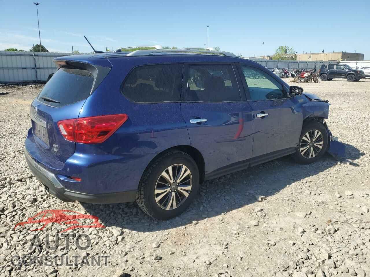 NISSAN PATHFINDER 2017 - 5N1DR2MM8HC624196