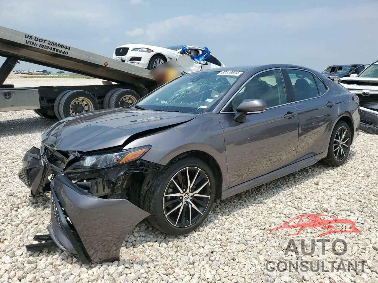 TOYOTA CAMRY 2022 - 4T1G11AK0NU066299