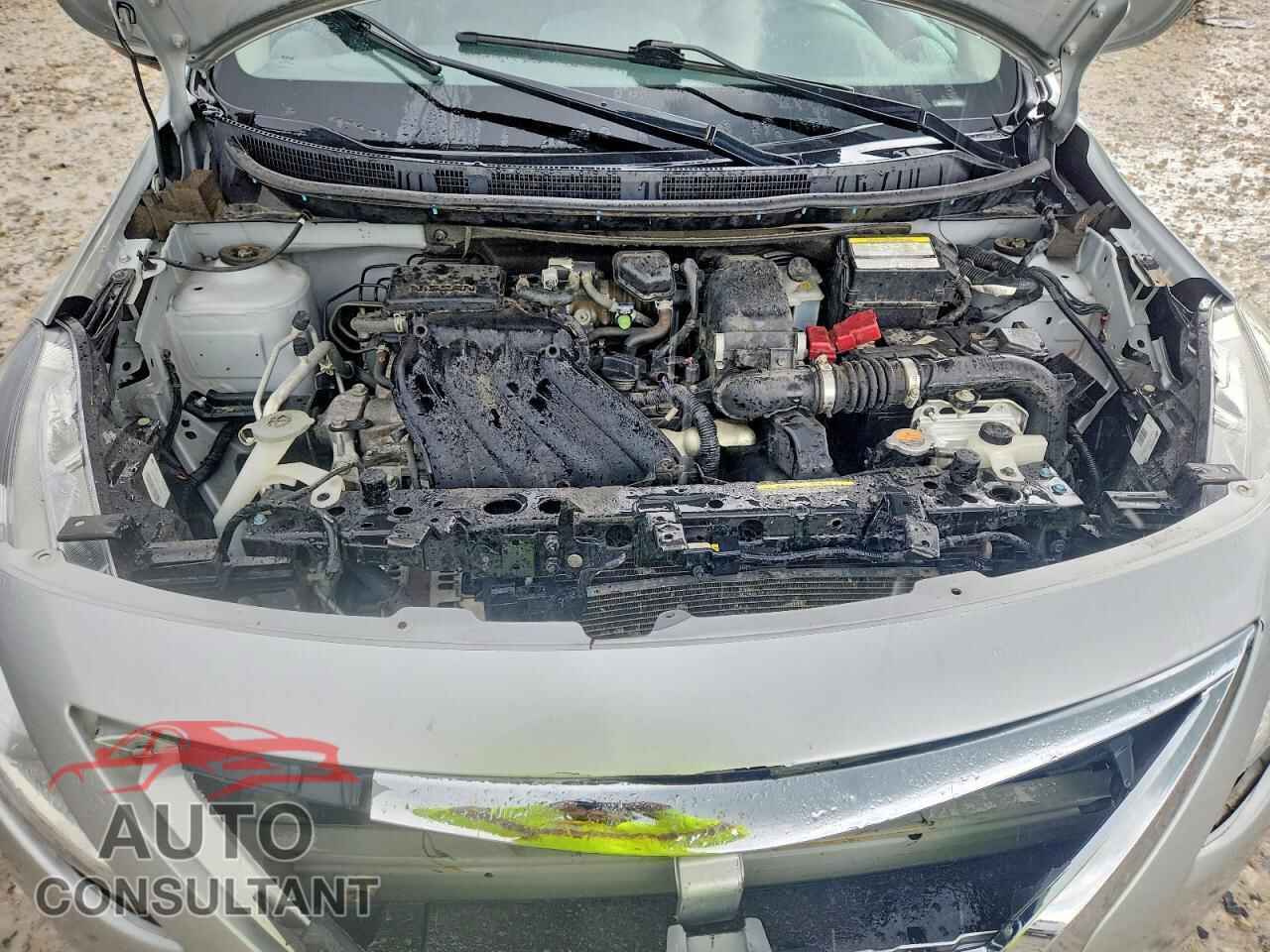 NISSAN VERSA 2019 - 3N1CN7AP3KL843010