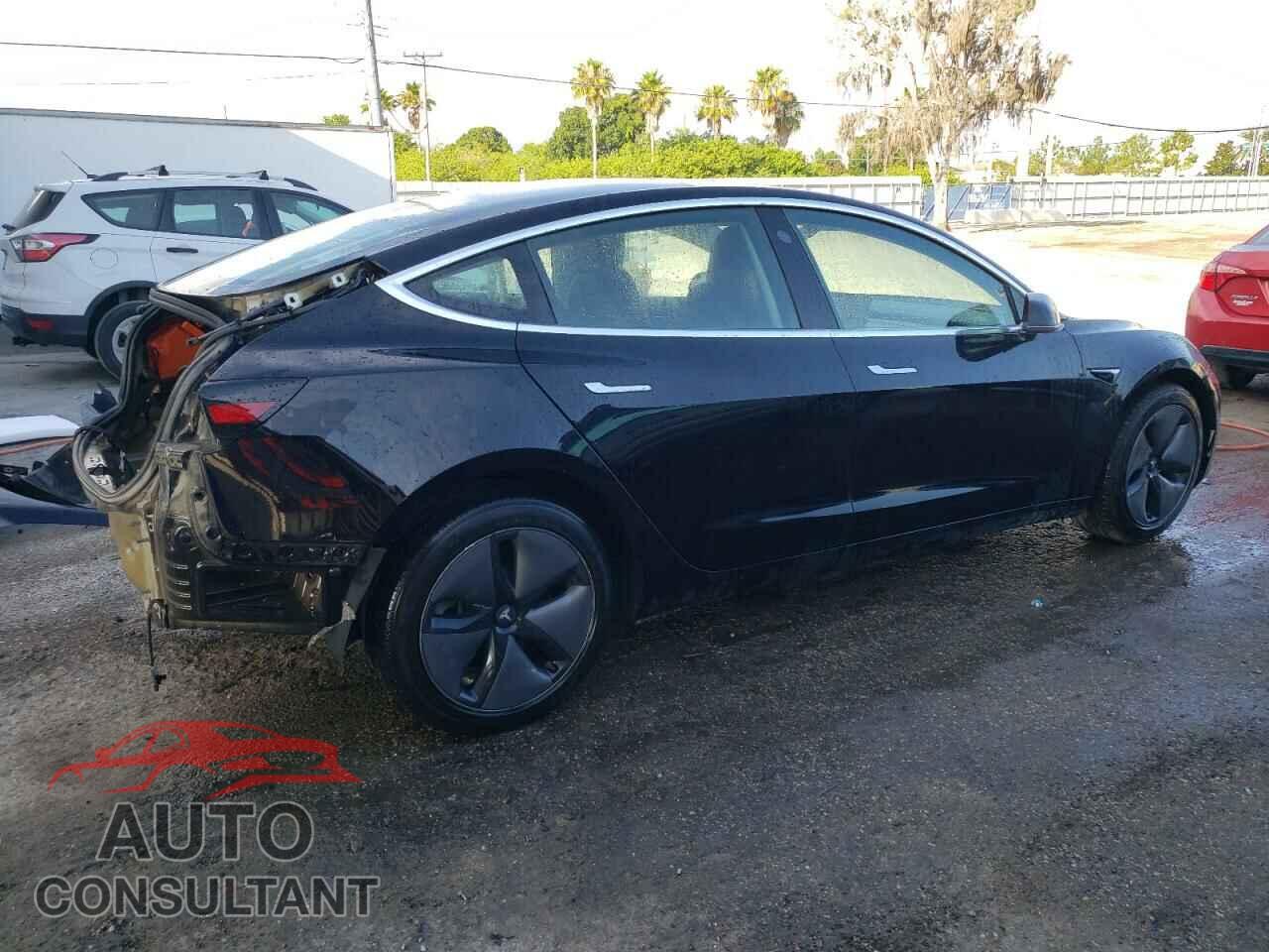 TESLA MODEL 3 2019 - 5YJ3E1EA3KF296867