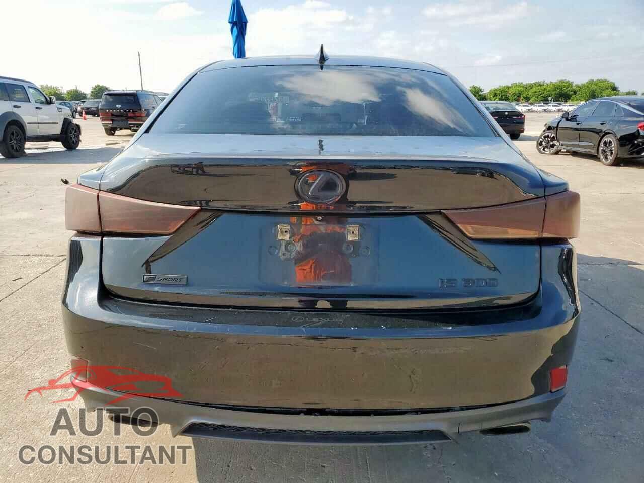 LEXUS IS 2019 - JTHBA1D26K5084837