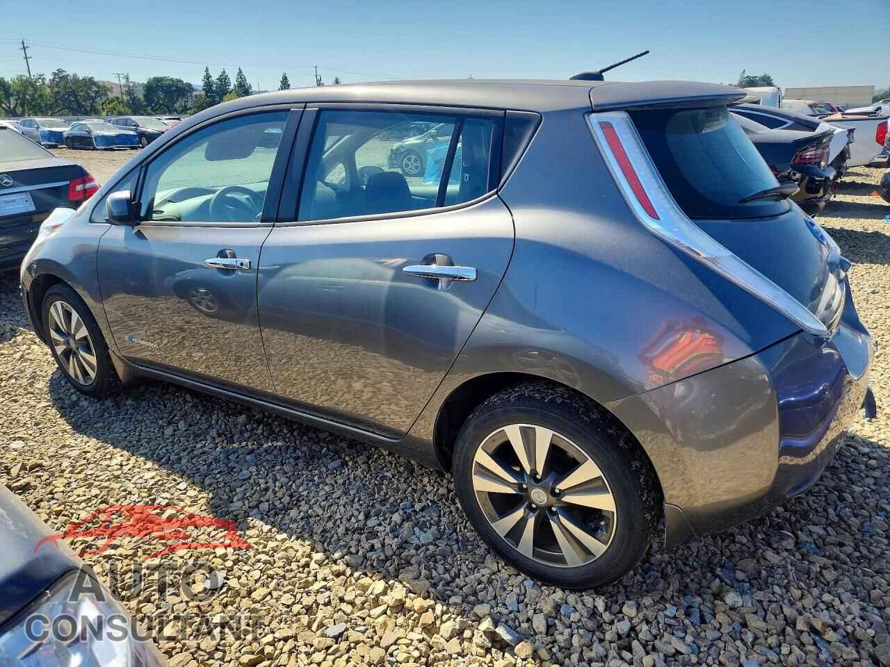 NISSAN LEAF 2015 - 1N4AZ0CP8FC323762