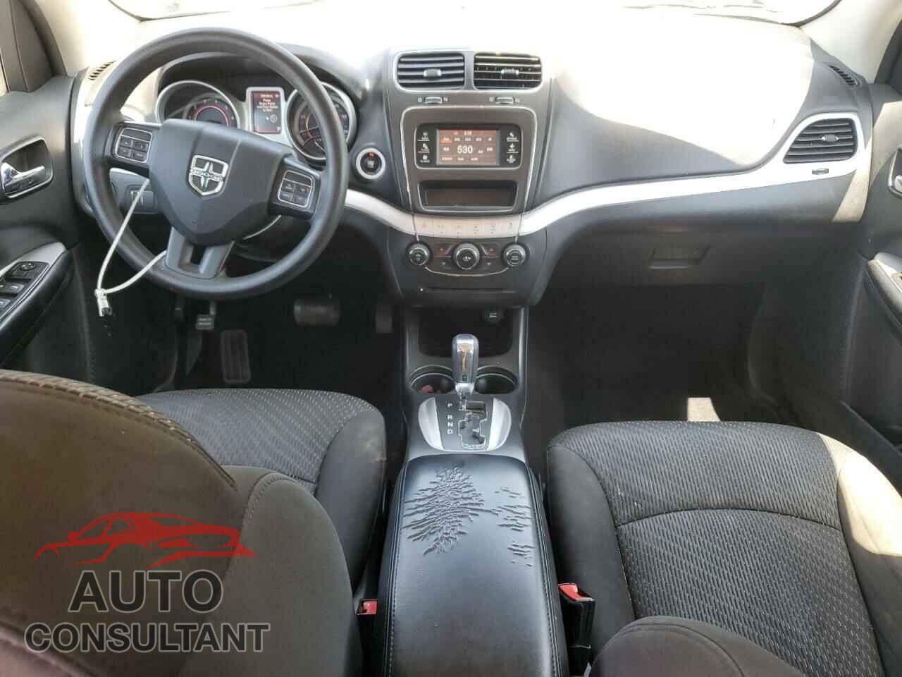 DODGE JOURNEY 2015 - 3C4PDCBG8FT686038