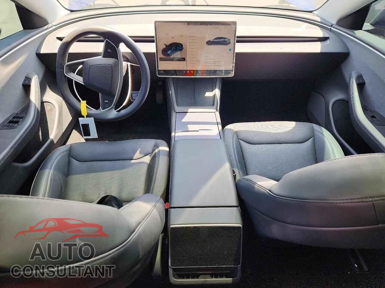 TESLA MODEL 3 2024 - 5YJ3E1EA9RF862279