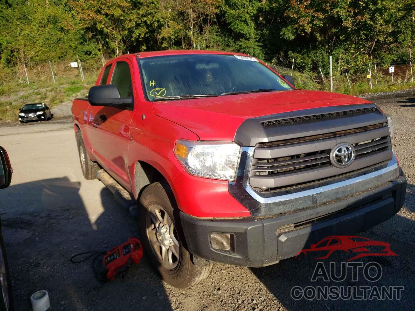 TOYOTA TUNDRA 2016 - 5TFUM5F18GX065683