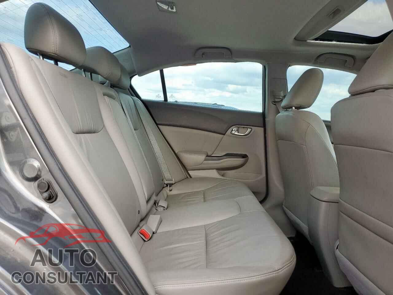 HONDA CIVIC 2012 - 2HGFB2F98CH523760