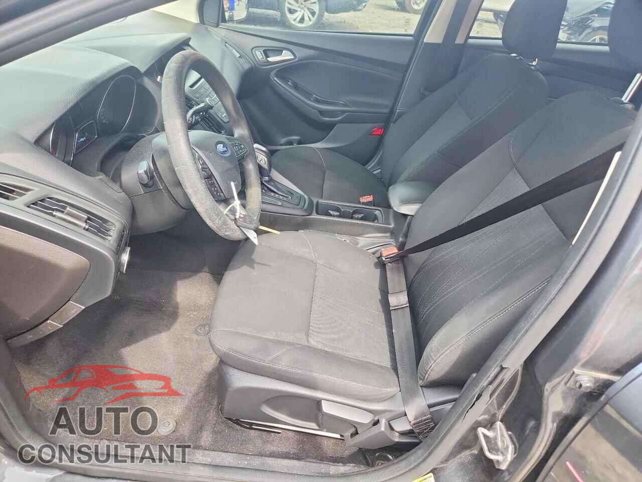 FORD FOCUS 2016 - 1FADP3F25GL381737