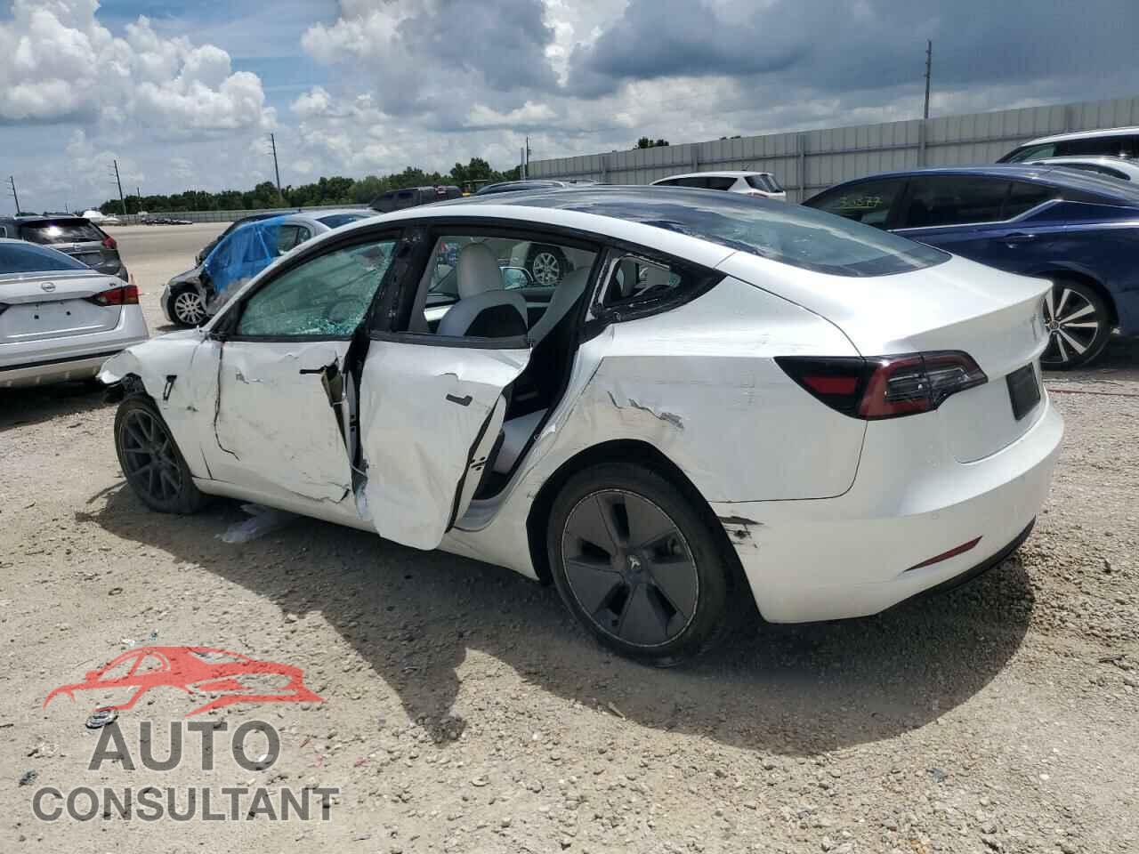 TESLA MODEL 3 2022 - 5YJ3E1EBXNF234931
