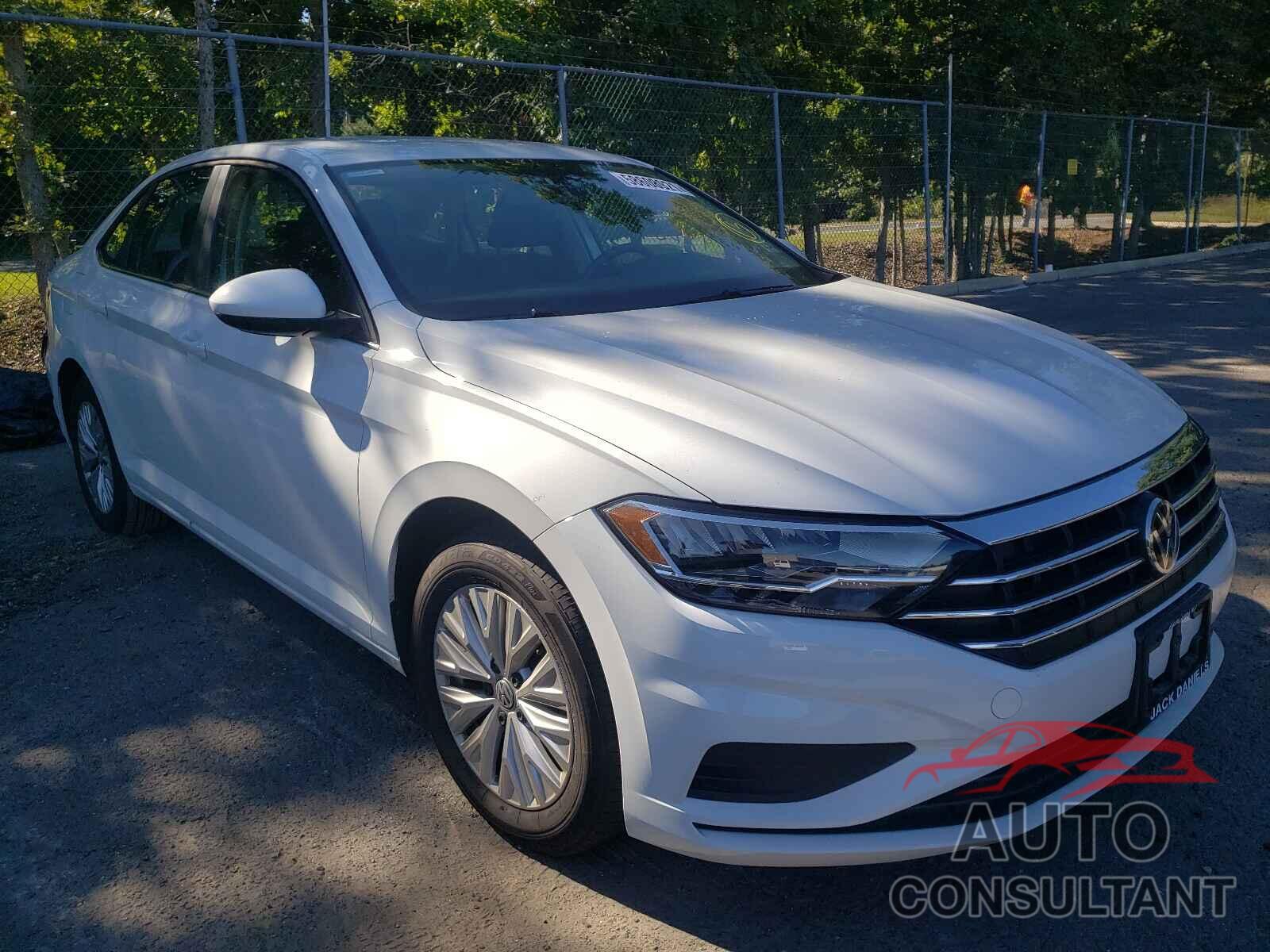 VOLKSWAGEN JETTA 2019 - 3VWC57BU6KM258902