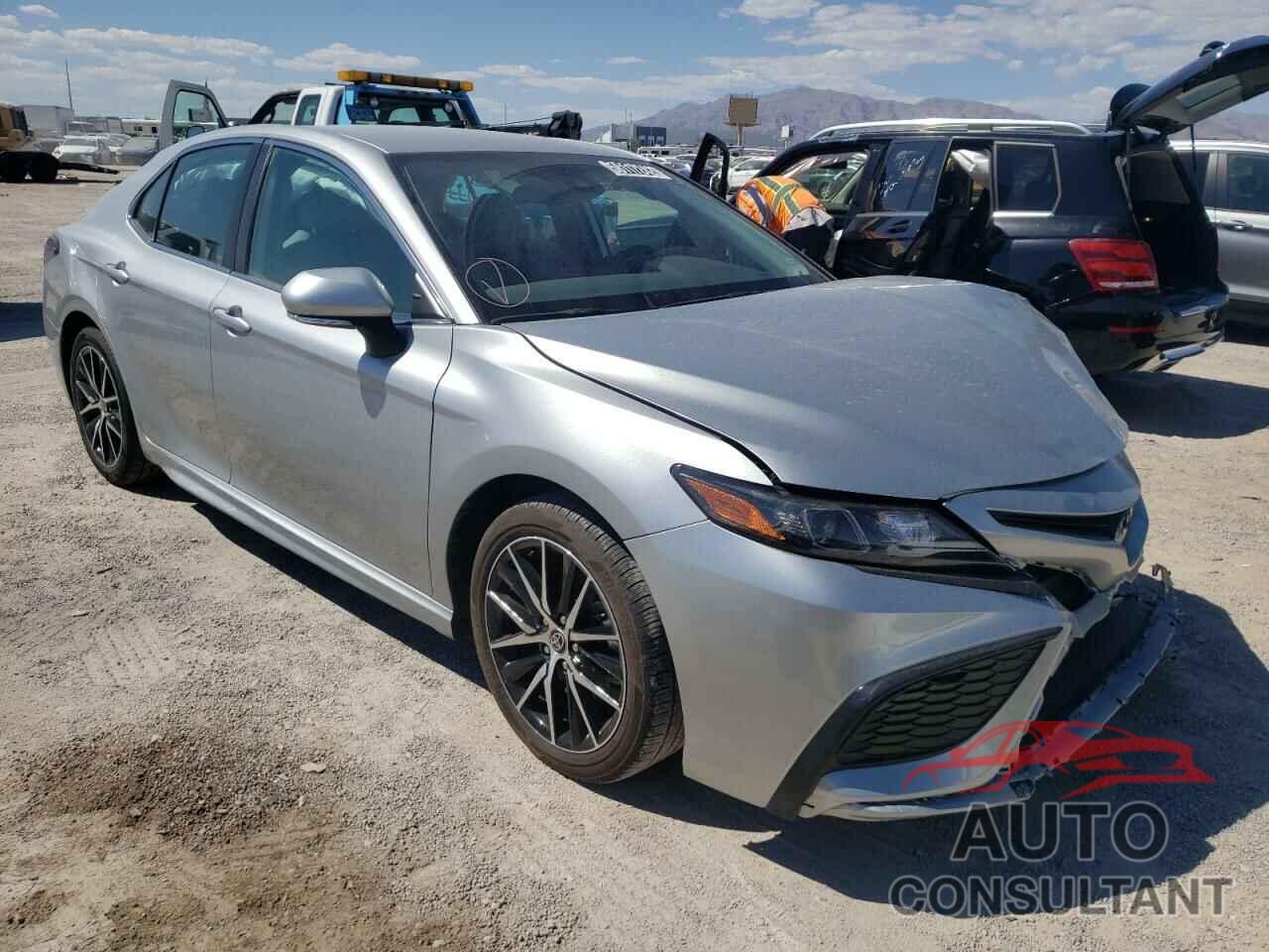 TOYOTA CAMRY 2022 - 4T1G11AK5NU002789