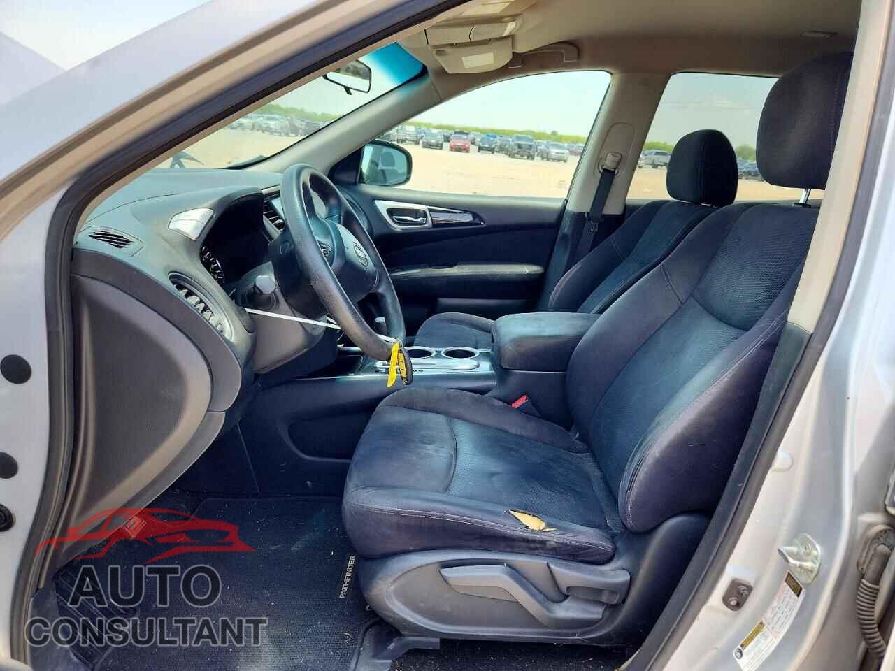 NISSAN PATHFINDER 2013 - 5N1AR2MN5DC621925