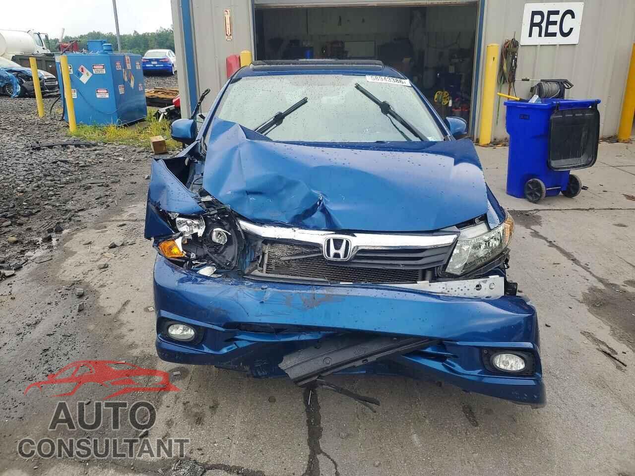 HONDA CIVIC 2012 - 2HGFB2F81CH513191